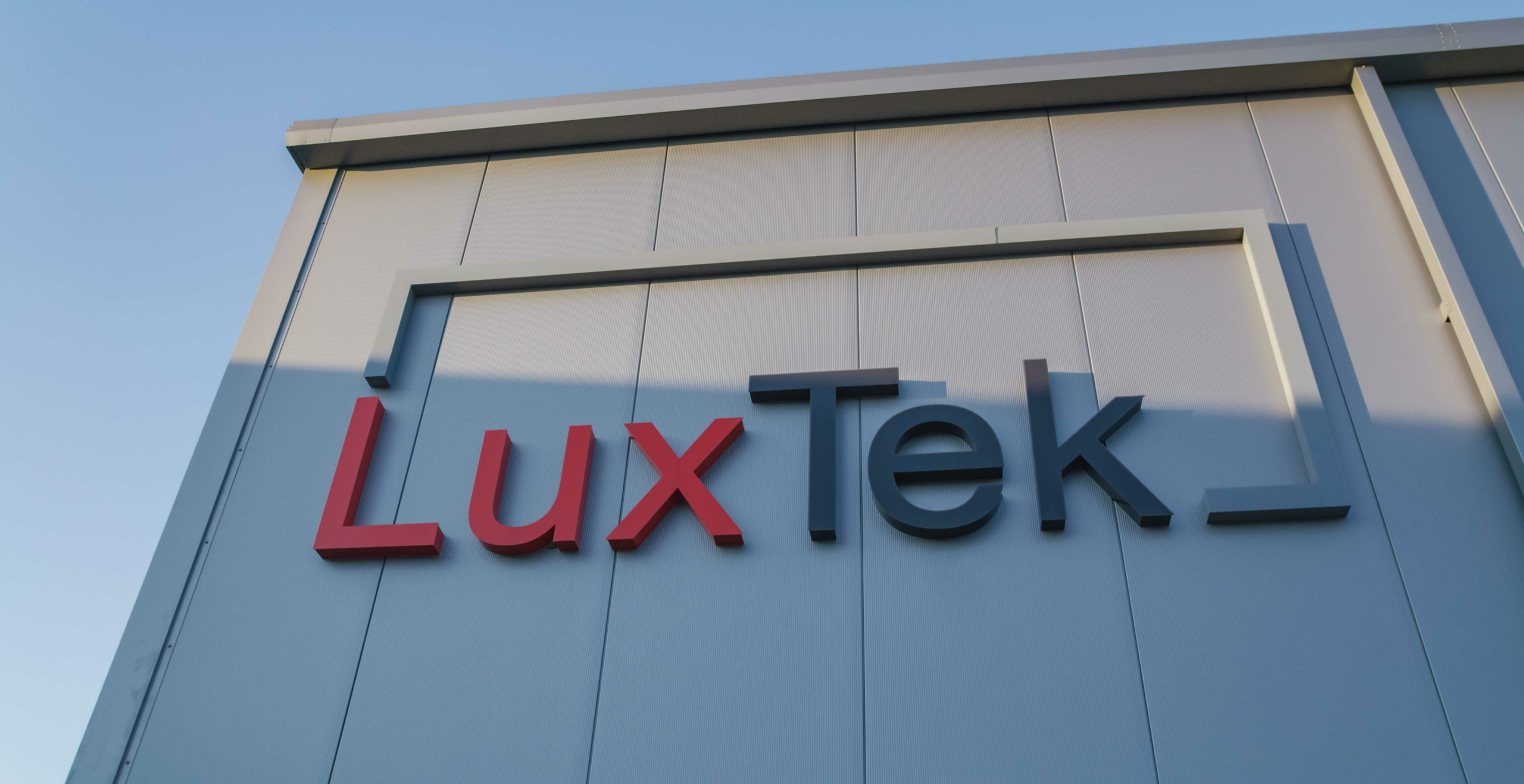 LuxTek Logo